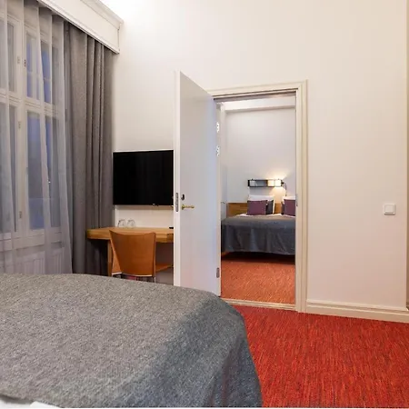 Hotel De Gamlas Hem & Restaurant Oulu