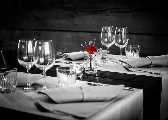 De Gamlas Hem & Restaurant 3* 奥卢