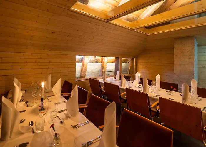 De Gamlas Hem & Restaurant 酒店 奥卢