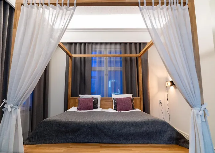 Hotel De Gamlas Hem & Restaurant Oulu